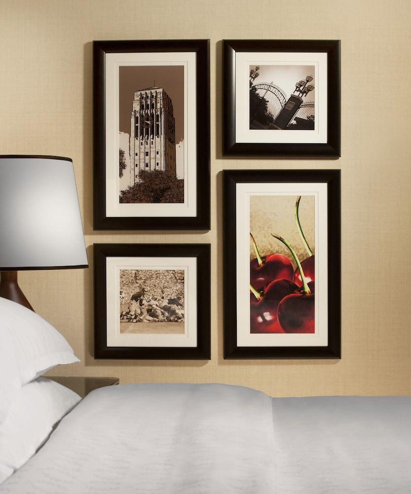 Sheraton Ann Arbor Hotel Екстер'єр фото