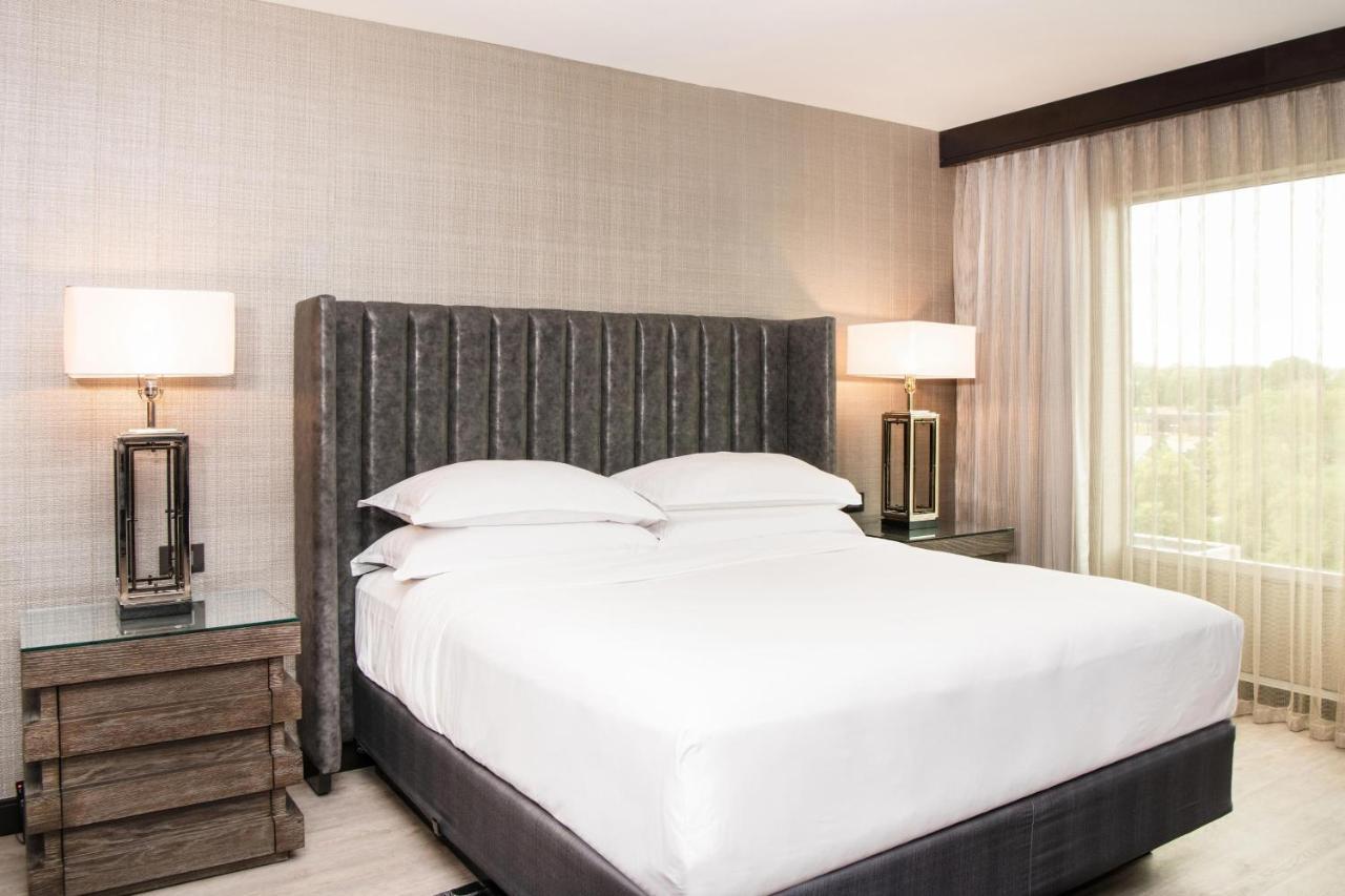 Sheraton Ann Arbor Hotel Екстер'єр фото
