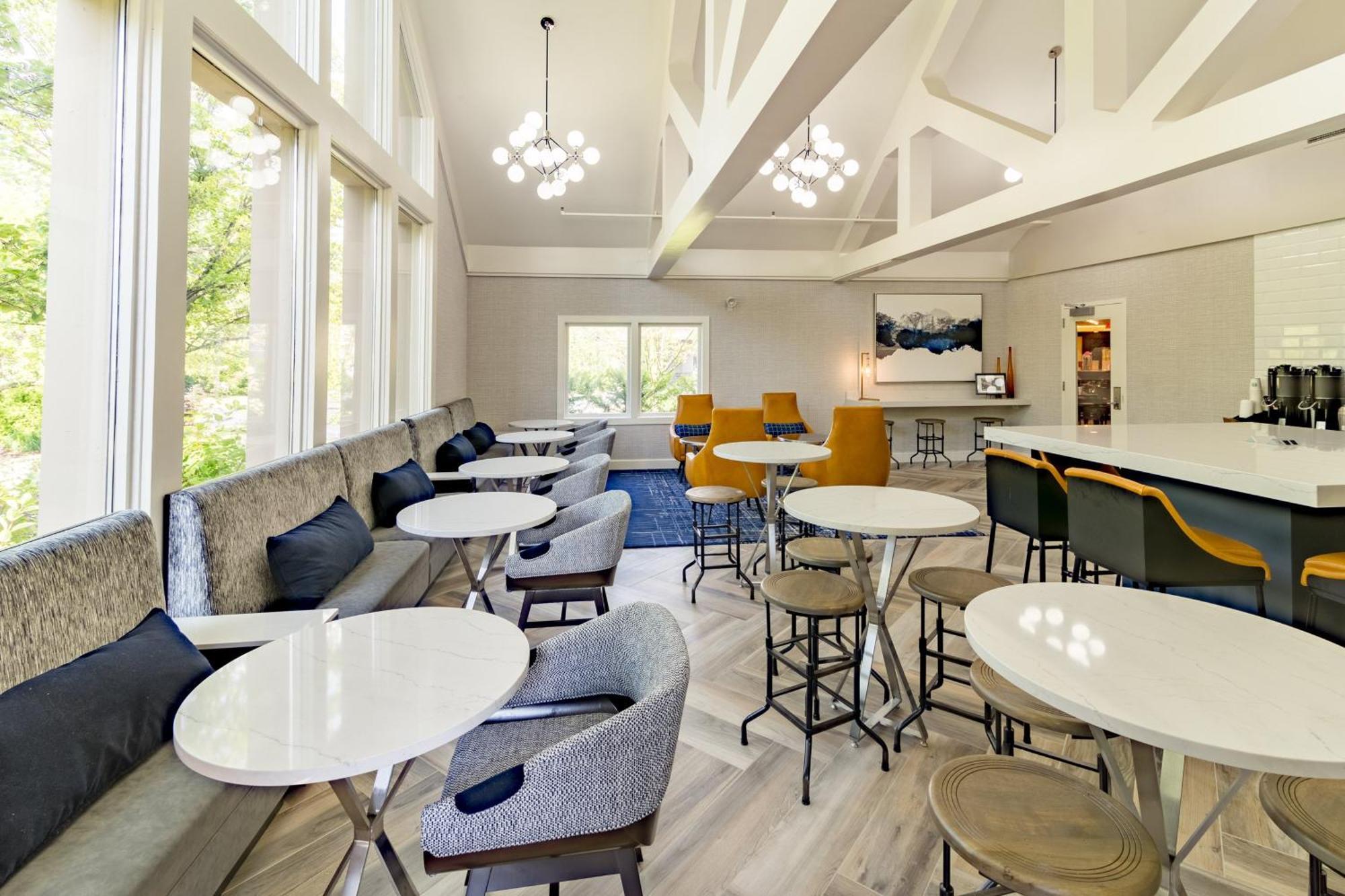 Sheraton Ann Arbor Hotel Екстер'єр фото