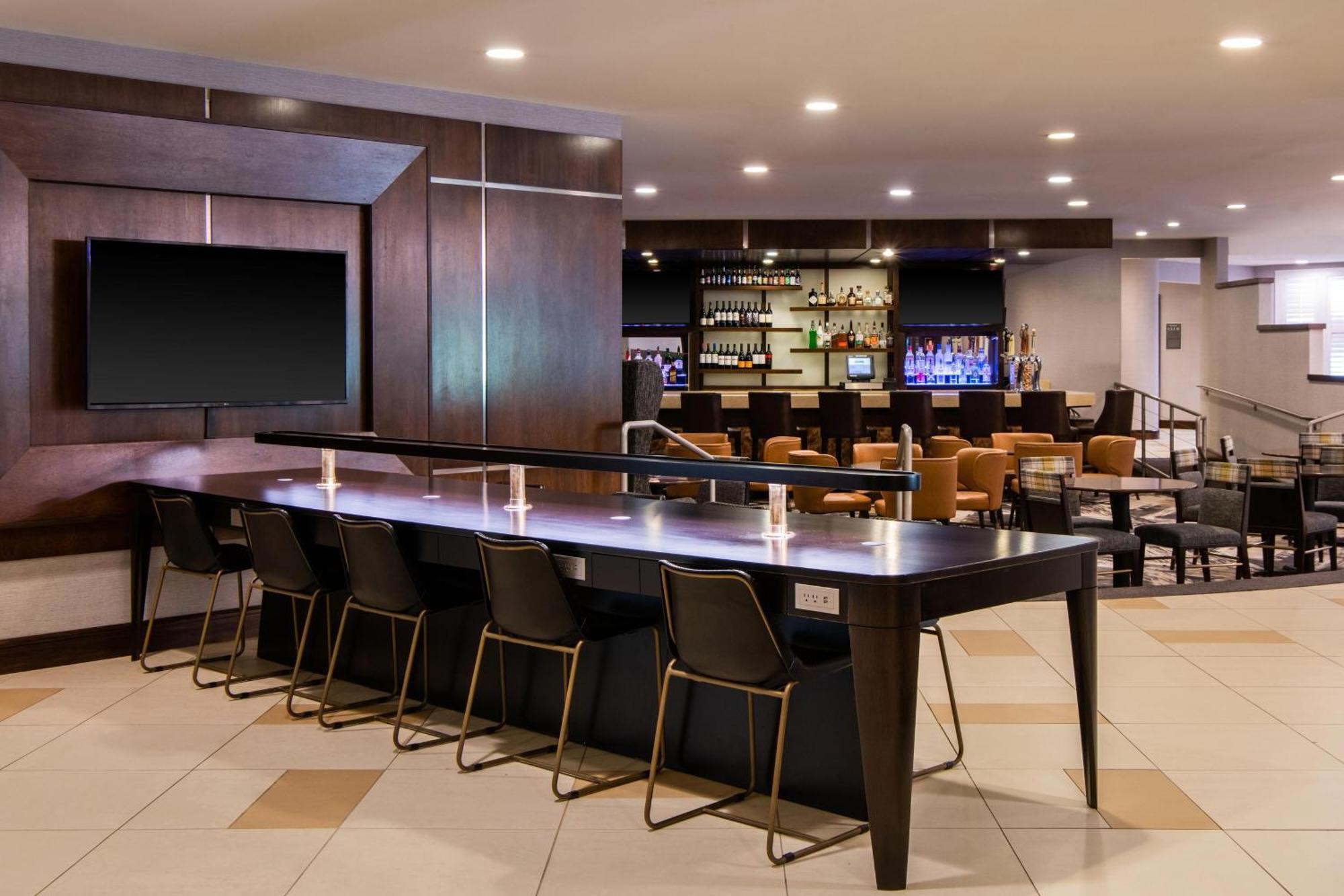 Sheraton Ann Arbor Hotel Екстер'єр фото