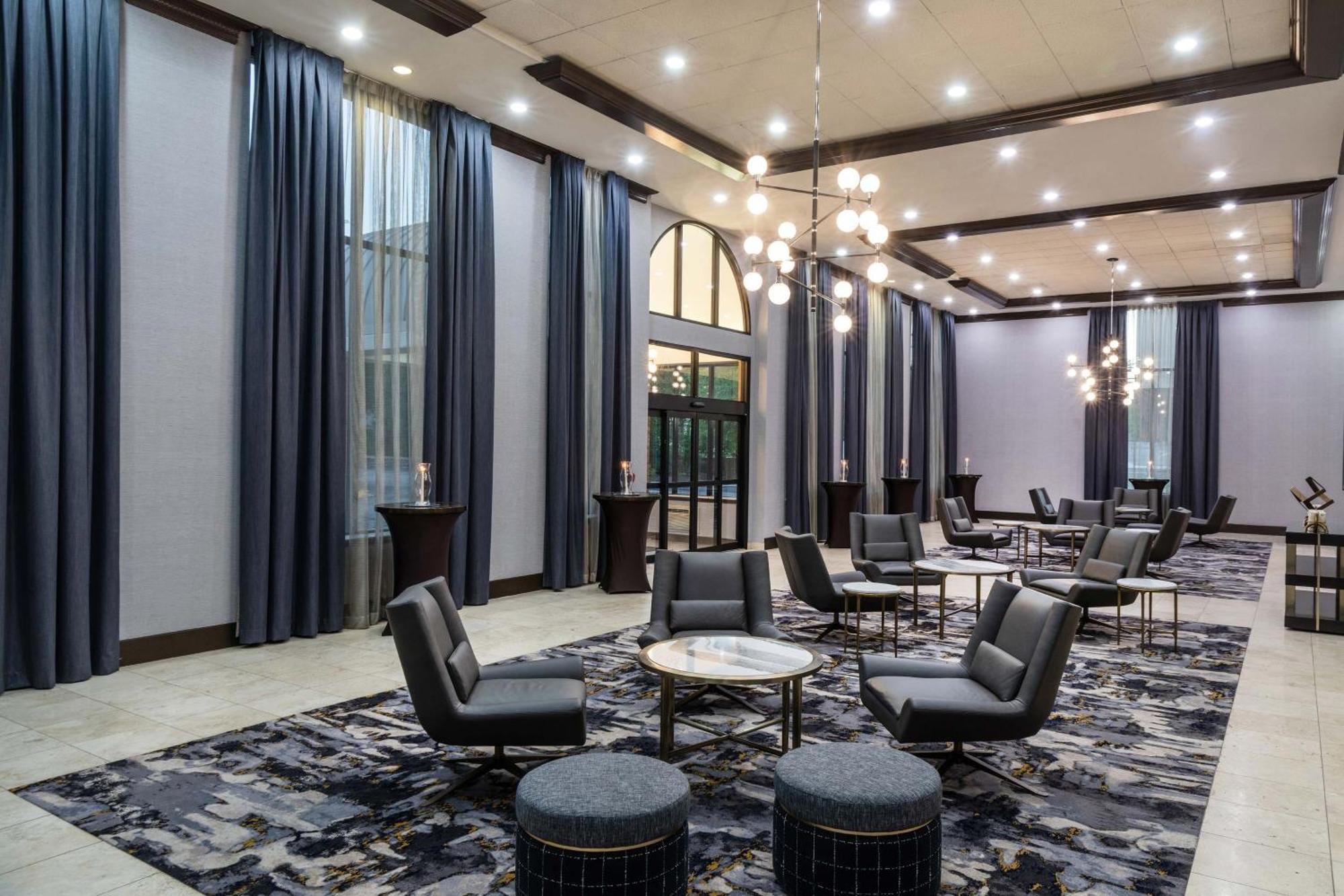 Sheraton Ann Arbor Hotel Екстер'єр фото