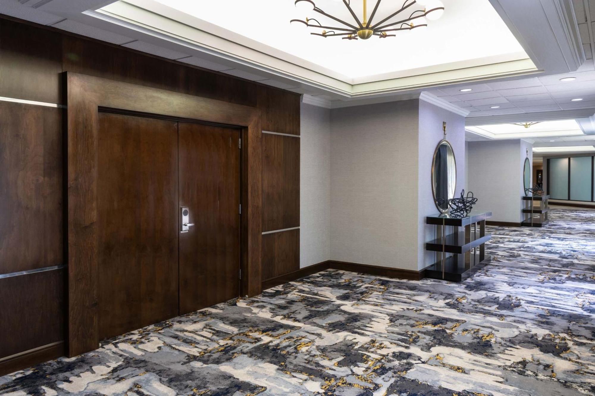 Sheraton Ann Arbor Hotel Екстер'єр фото