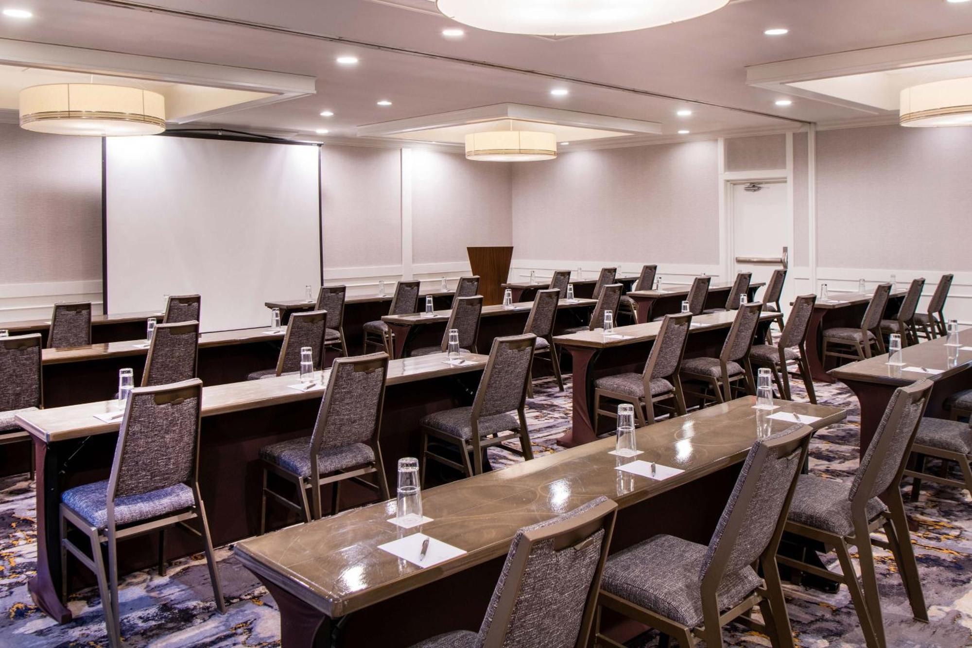 Sheraton Ann Arbor Hotel Екстер'єр фото