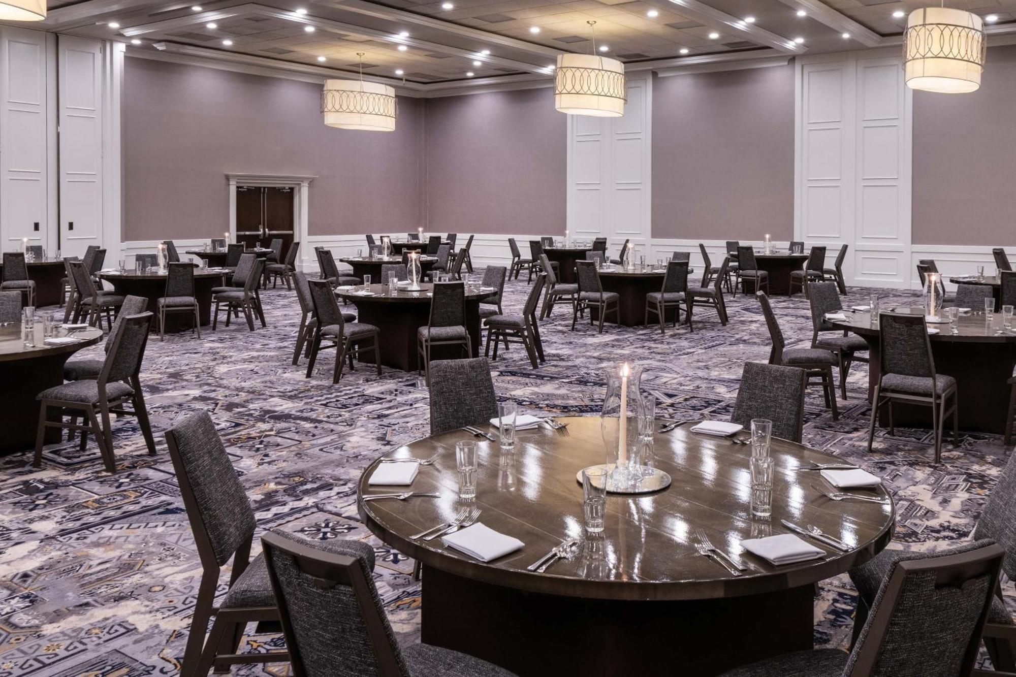 Sheraton Ann Arbor Hotel Екстер'єр фото